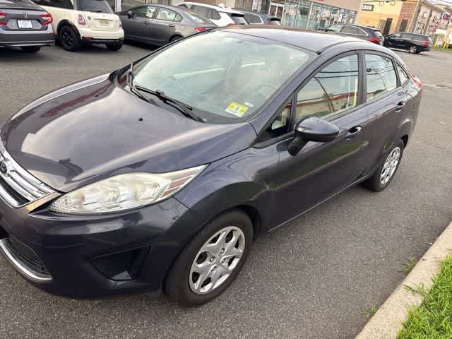 Used 2012 Ford Fiesta SE with VIN 3FADP4BJ3CM184299 for sale in Medford, OR
