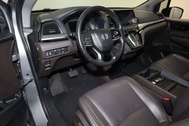 Thumbnail: 2018 Honda Odyssey - 14