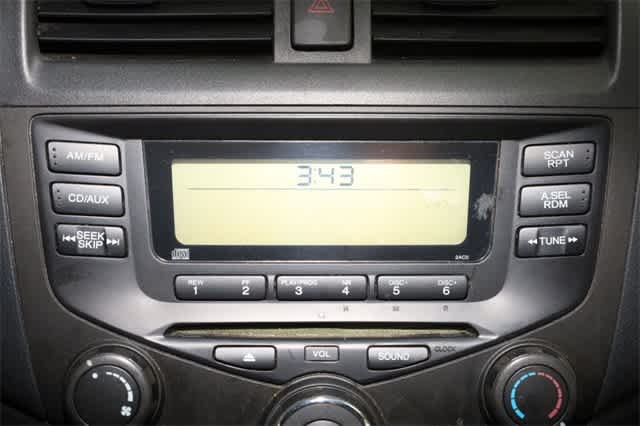 Thumbnail: 2004 Honda Accord - 25