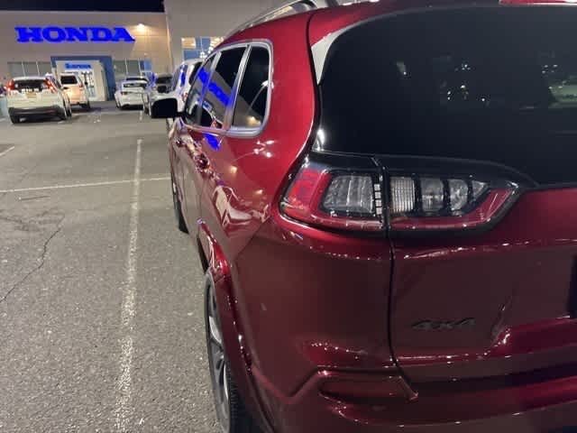 Thumbnail: 2021 Jeep Cherokee - 17