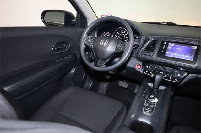 Thumbnail: 2018 Honda HR-V - 16