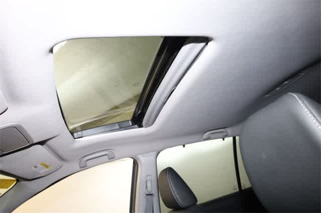 Thumbnail: 2022 Honda Pilot - 29