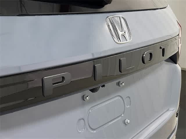2025 Honda Pilot Sport 7