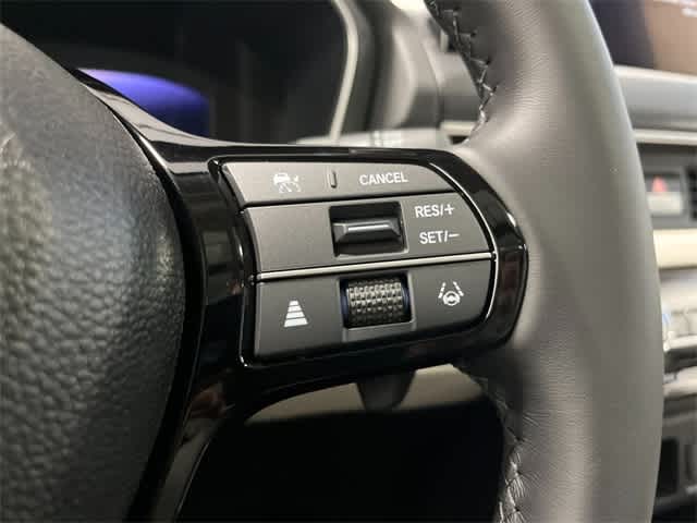 Thumbnail: 2026 Honda Pilot - 18