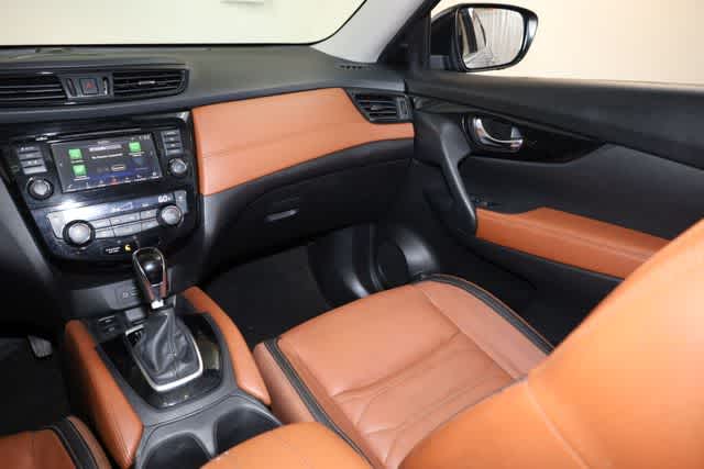 Thumbnail: 2018 Nissan Rogue - 26