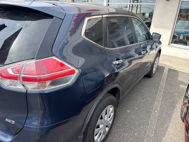 Thumbnail: 2015 Nissan Rogue - 12