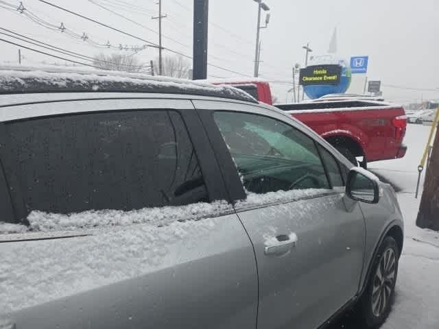 Thumbnail: 2018 Buick Encore - 16