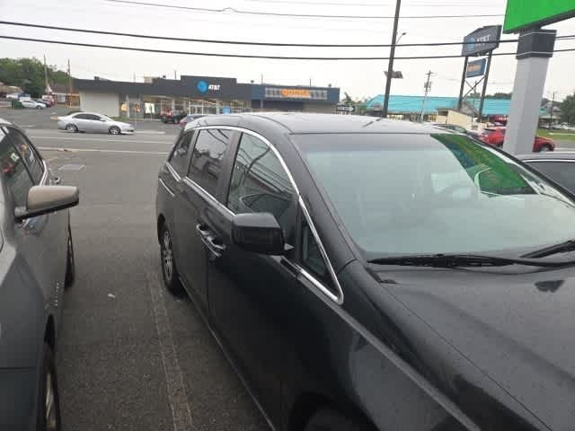 Thumbnail: 2011 Honda Odyssey - 21
