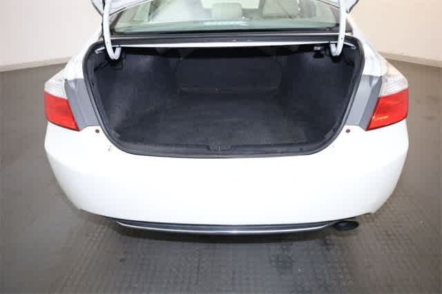 Thumbnail: 2013 Honda Accord - 32