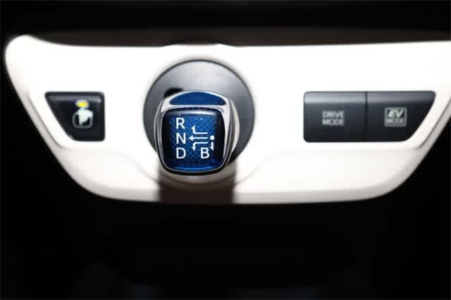 Thumbnail: 2016 Toyota Prius - 30