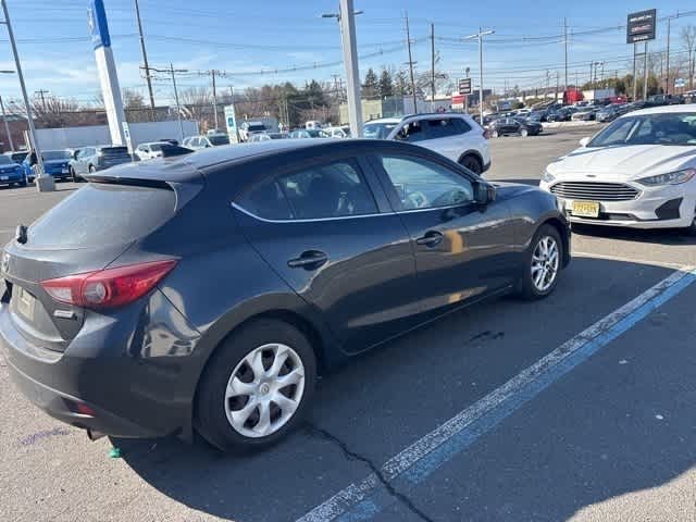 Thumbnail: 2016 Mazda Mazda3 - 15