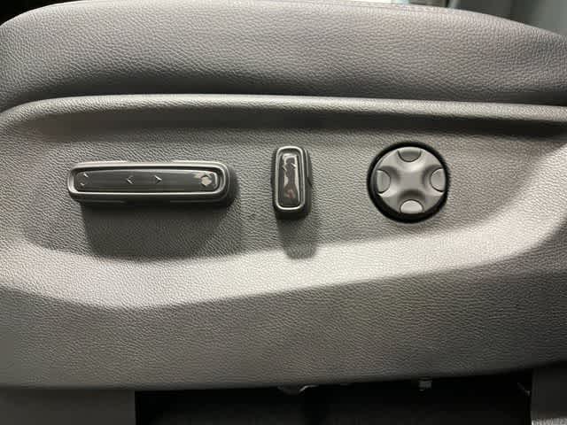 Thumbnail: 2026 Honda Odyssey - 13