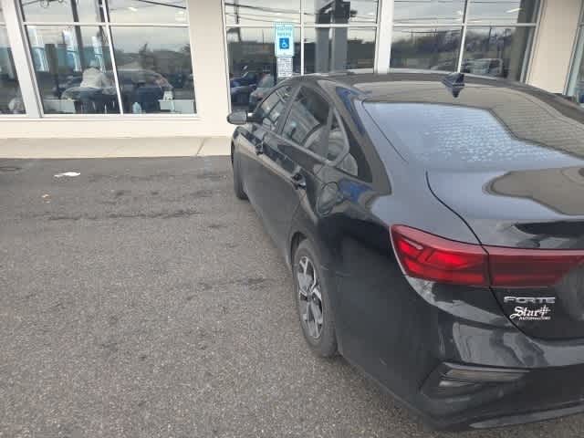 Thumbnail: 2019 Kia Forte - 9
