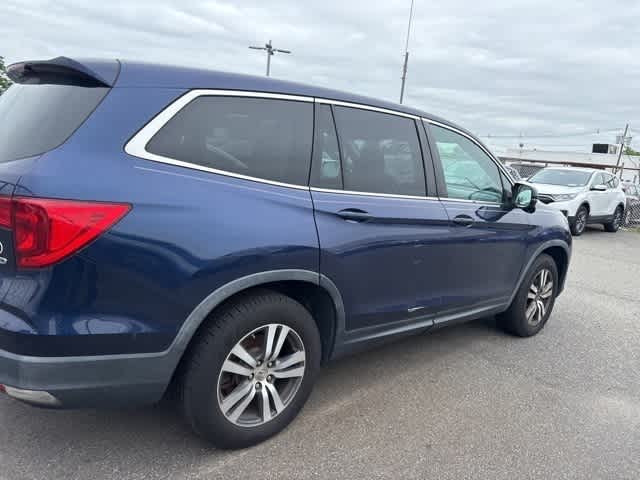 Thumbnail: 2017 Honda Pilot - 12