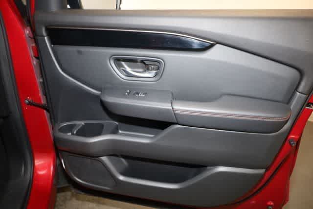 Thumbnail: 2024 Honda Pilot - 23