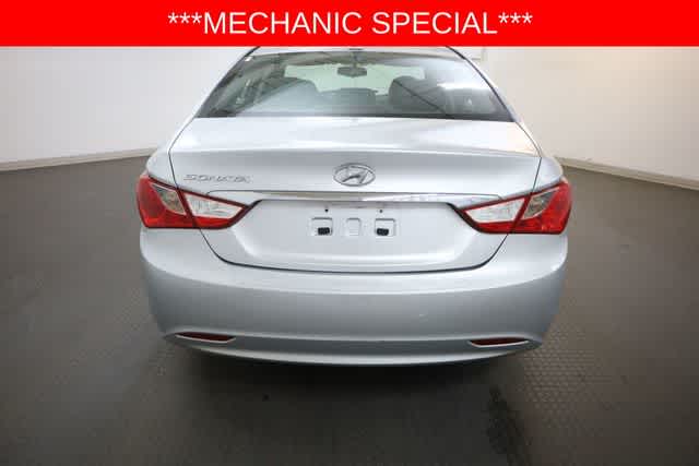Thumbnail: 2013 Hyundai Sonata - 6