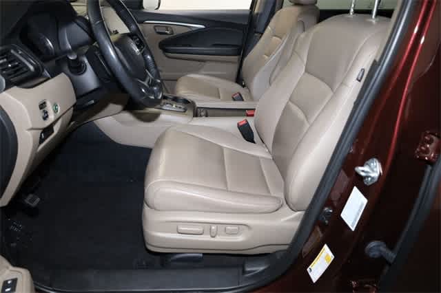 Thumbnail: 2022 Honda Pilot - 15