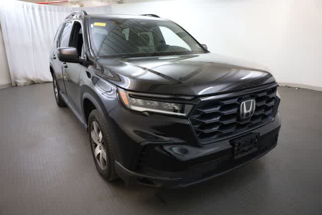 Thumbnail: 2023 Honda Pilot - 11