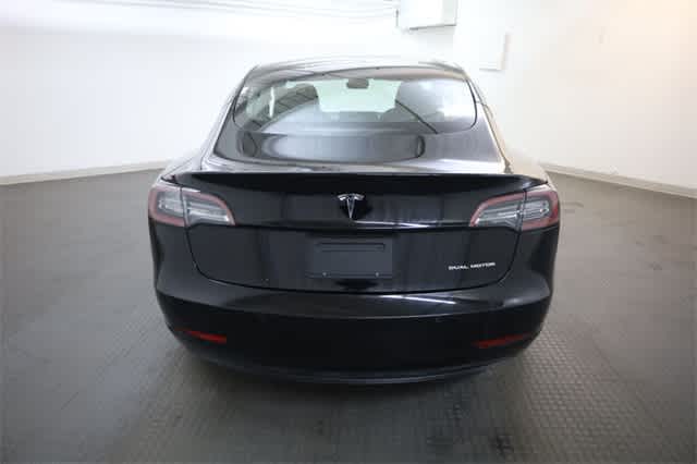 Thumbnail: 2022 Tesla Model 3 - 6