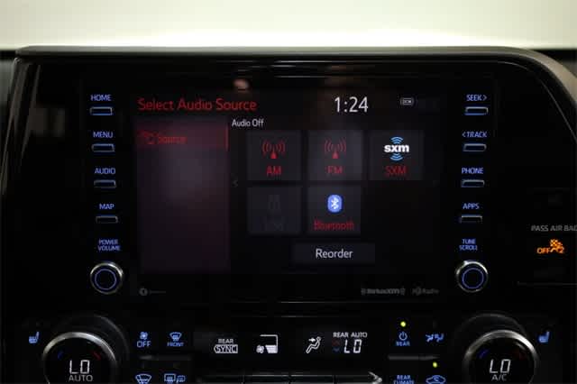 Thumbnail: 2022 Toyota Highlander - 28