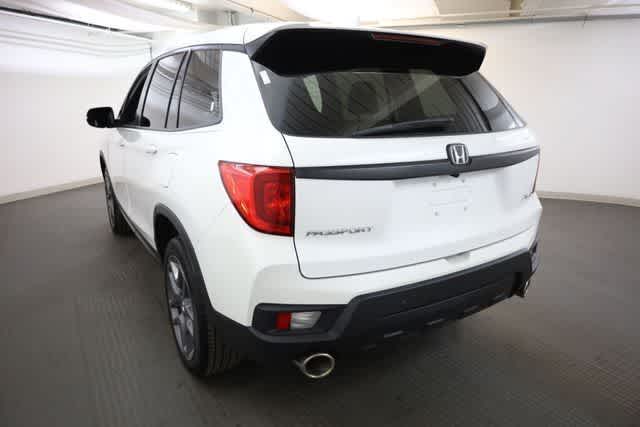 Thumbnail: 2023 Honda Passport - 5