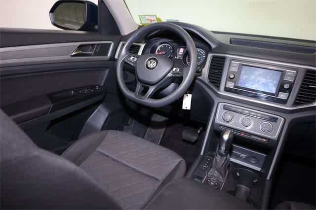 Thumbnail: 2018 Volkswagen Atlas - 16