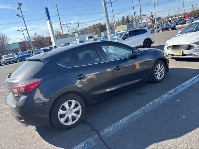 Thumbnail: 2016 Mazda Mazda3 - 16