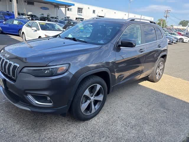 Thumbnail: 2019 Jeep Cherokee - 6