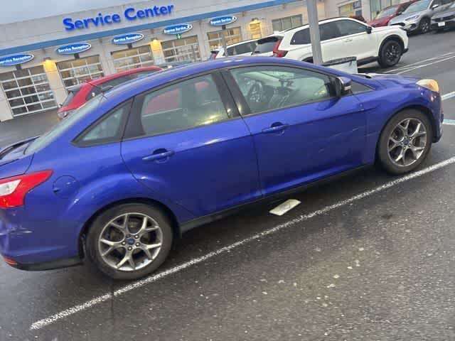 Thumbnail: 2014 Ford Focus - 17