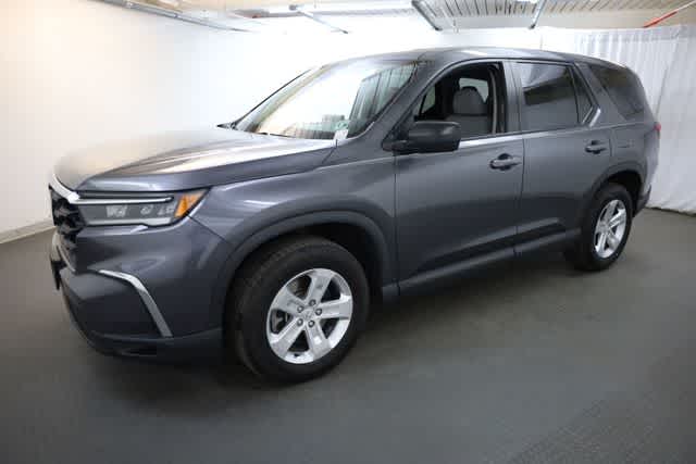 Thumbnail: 2023 Honda Pilot - 2
