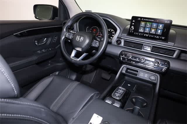 Thumbnail: 2024 Honda Pilot - 16