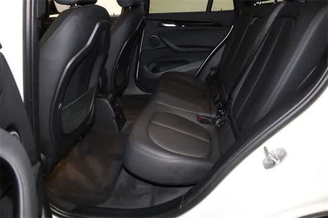 Thumbnail: 2019 BMW X1 - 21