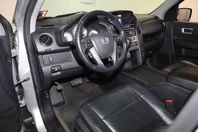 Thumbnail: 2013 Honda Pilot - 14