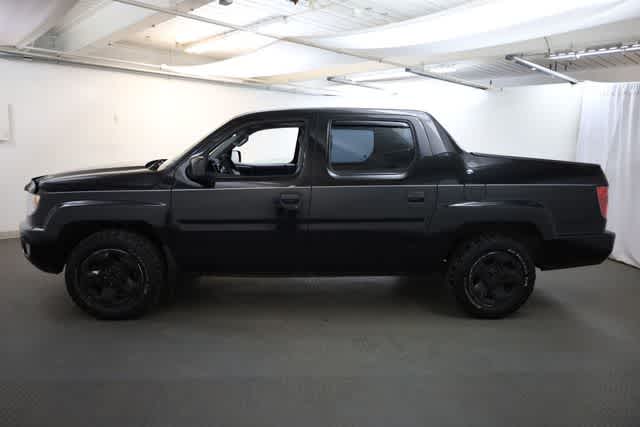 Thumbnail: 2011 Honda Ridgeline - 3