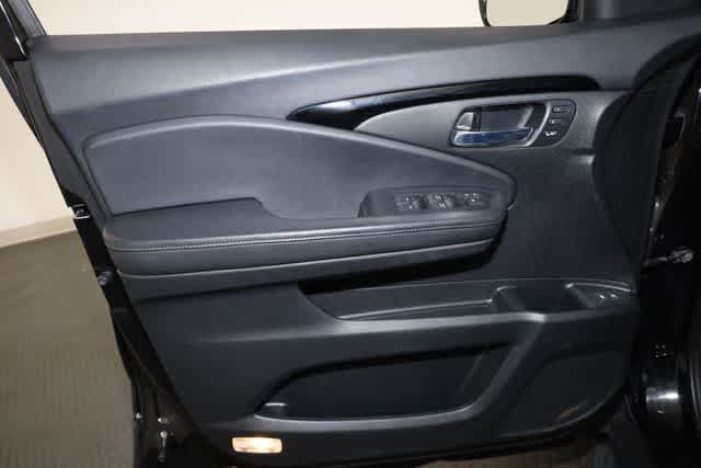 Thumbnail: 2021 Honda Pilot - 13