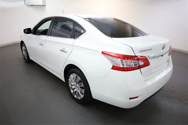 Thumbnail: 2014 Nissan Sentra - 4