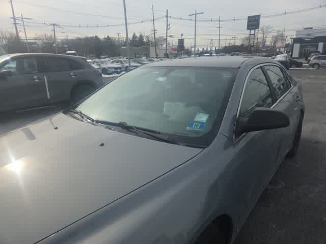 Thumbnail: 2009 Chevrolet Malibu - 3