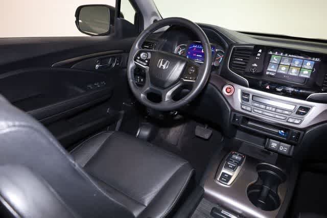 Thumbnail: 2022 Honda Pilot - 16