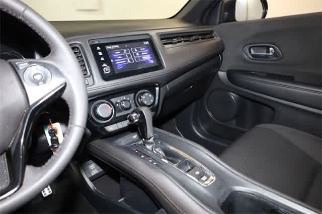 Thumbnail: 2020 Honda HR-V - 23