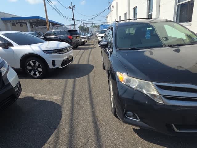 Thumbnail: 2013 Toyota Venza - 20