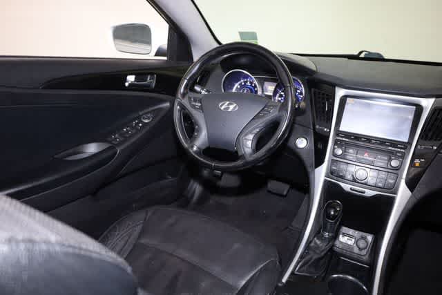 Thumbnail: 2014 Hyundai Sonata - 23