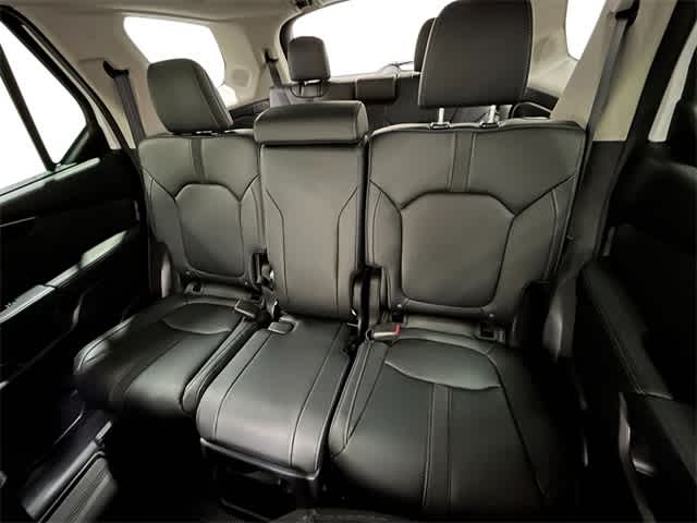 Thumbnail: 2025 Honda Pilot - 21