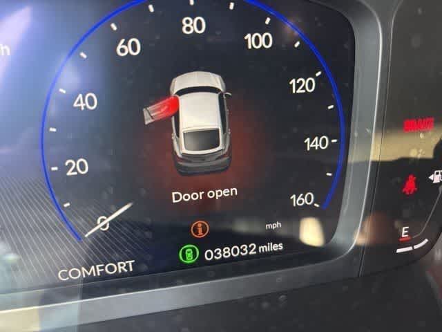 Thumbnail: 2023 Acura Integra - 4