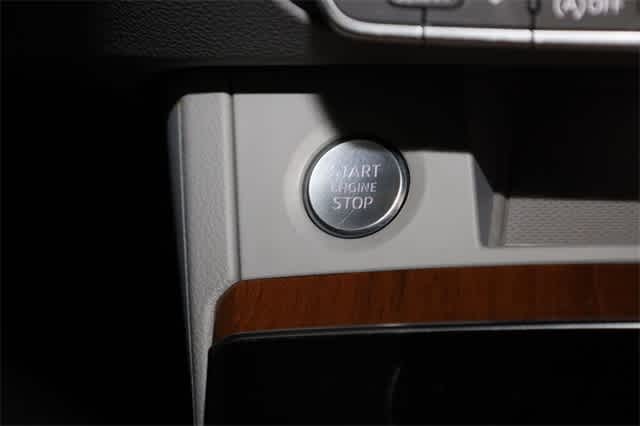 Thumbnail: 2022 Audi Q5 - 32