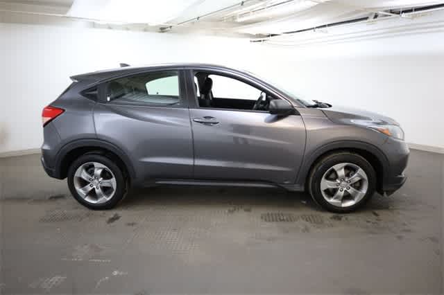 Thumbnail: 2017 Honda HR-V - 9