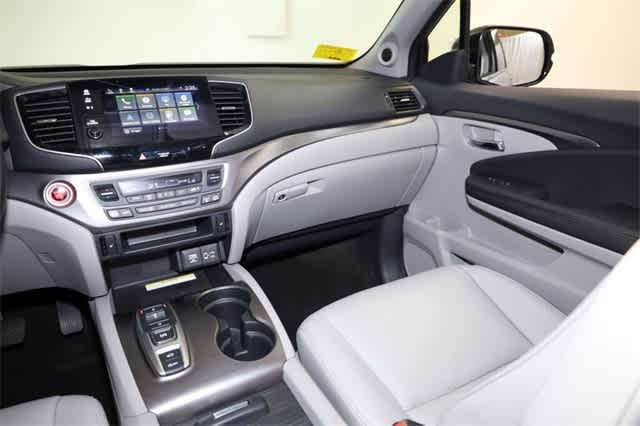 Thumbnail: 2022 Honda Pilot - 18