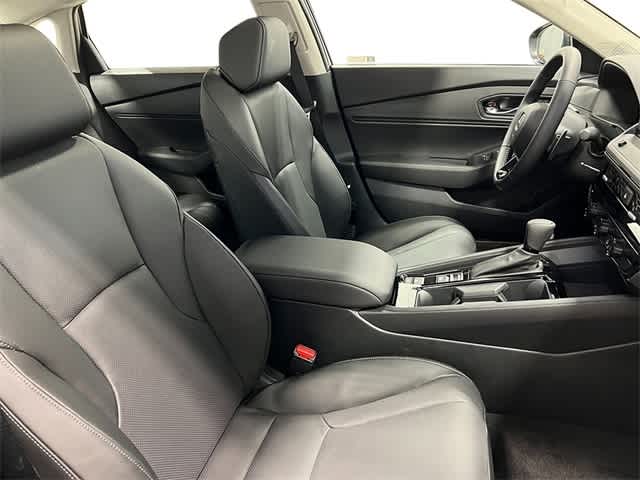 2025 Honda Accord EX-L 32