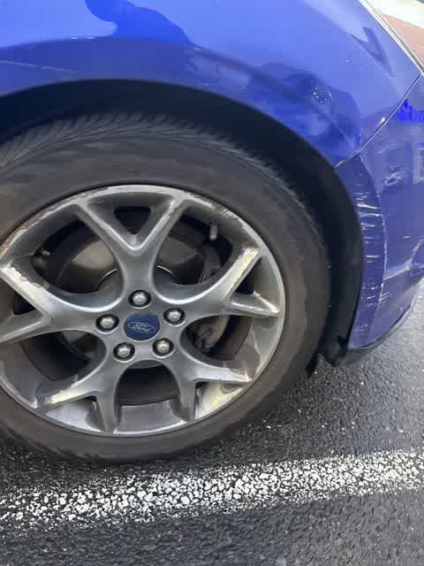 Thumbnail: 2014 Ford Focus - 27