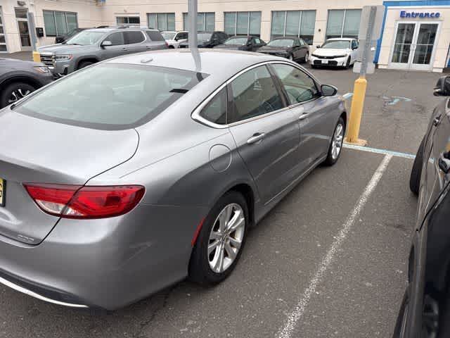 Thumbnail: 2016 Chrysler 200 - 14