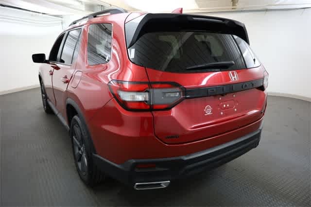Thumbnail: 2023 Honda Pilot - 5